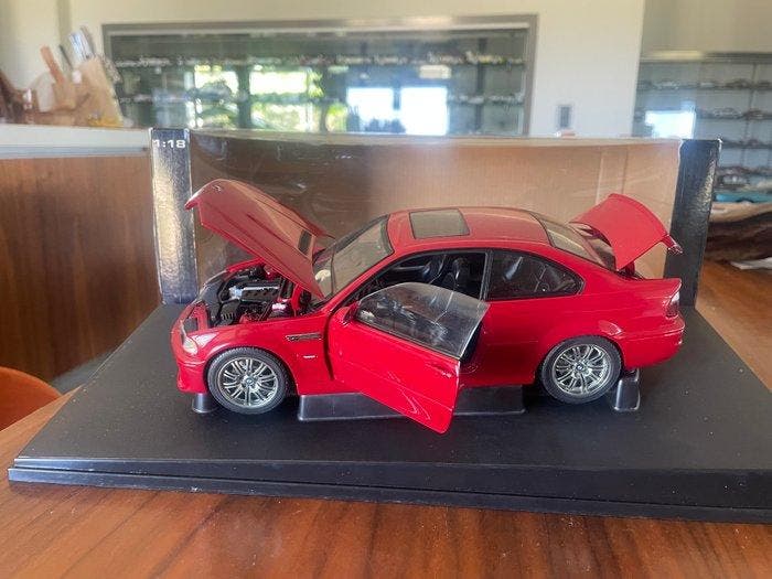 Autoart 1:18 - Modelauto - BMW M3 E46, Hobby en Vrije tijd, Modelauto's | 1:5 tot 1:12