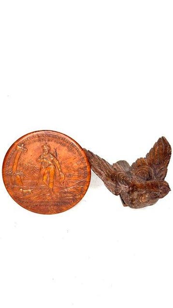 sculptuur, Couvercle et oiseaux sculpté - 0 cm - Hout