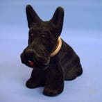 Hoedenplank hondje, Verzamelen, Dierenverzamelingen, Verzenden, Nieuw