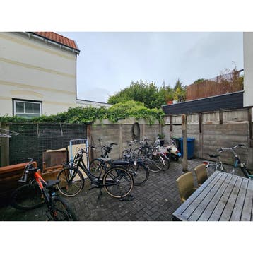 Kamer te huur aan Langeweg in Apeldoorn - Gelderland, Minder dan 20 m²