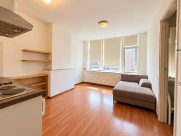 Appartement te huur in s-Gravenhage - 22 m² - 2 kamer(s) -, Huizen en Kamers, Appartement, 's-Gravenhage, Zuid-Holland
