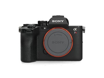Sony A7R VI - <2.000 kliks - 2 jaar garantie, Ophalen of Verzenden, Nieuw, Sony