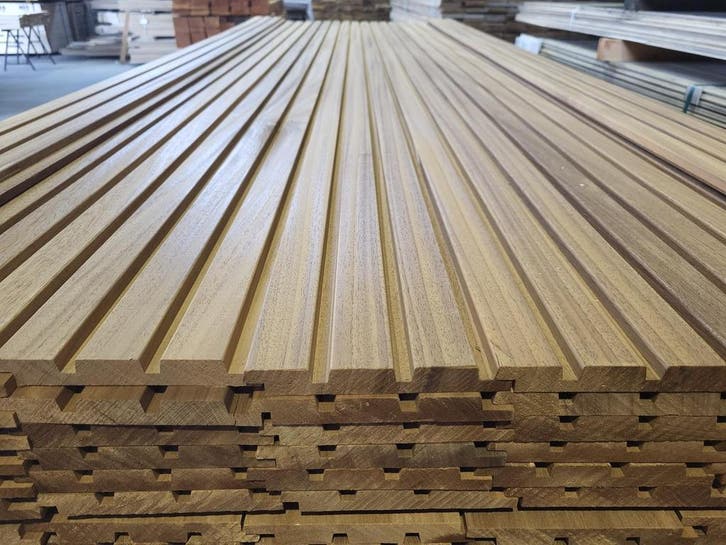 Thermo AYOUS 18 x 140mm Triple Blokprofiel, Tuin en Terras, Palen, Balken en Planken, 250 cm of meer, Planken, Nieuw