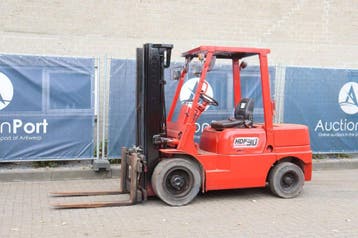 Veiling: Heftruck Halla HDF30 Diesel 3000kg 5m, Zakelijke goederen, Machines en Bouw | Heftrucks en Intern transport, Ophalen