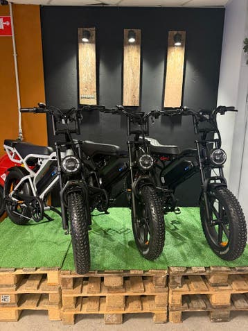 Fatbike V8 - C80 - V20 - S20 - H9 / MAX / PRO / MINI / OUXI, Ophalen of Verzenden, Nieuw, 50 km per accu of meer