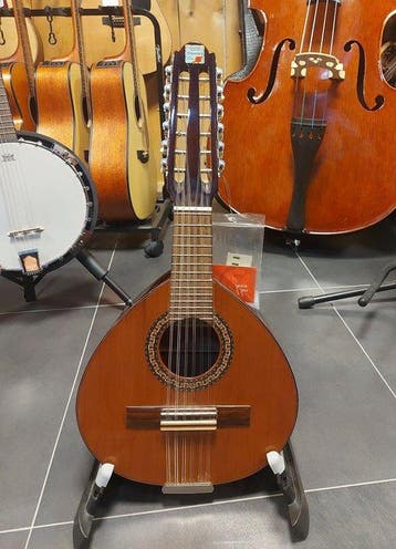 Alhambra - B3C brandnew 12-string - - Bandurria, Nieuw