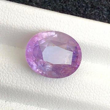 Zonder minimumprijs - 1 pcs Roze, Paars Saffier - 8.50 ct -, Nieuw