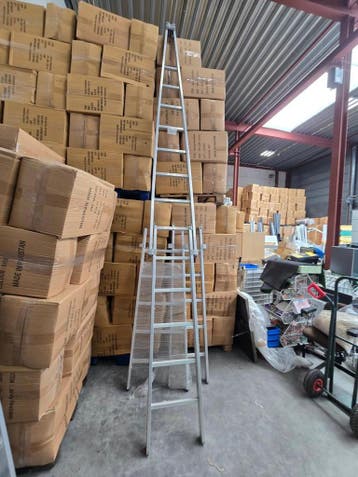 Online veiling: HACA LEITERN Glazenwasser systeemladder,, Nieuw