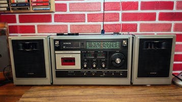 Aimor - ST 8000 FS2 Draagbare cassettespeler, Audio, Tv en Foto, Radio's, Nieuw