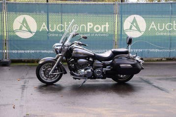 Veiling: Motor Yamaha XV 1900 Benzine 2008, Chopper