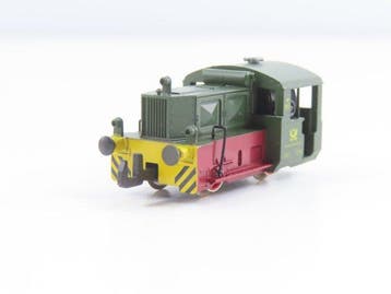 Arnold N - 2049 - Diesellocomotief (1) - Köff rangeer, Hobby en Vrije tijd, Modeltreinen | N-Spoor, Nieuw