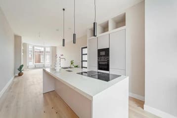 Te huur: Appartement Van Aerssenstraat in Den Haag, Huizen en Kamers, Huizen te huur, Den Haag, Appartement, Zuid-Holland