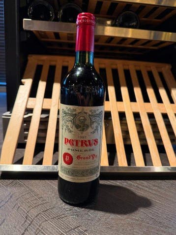1997 Petrus - Bordeaux, Pomerol - 1 Fles (0,75 liter), Nieuw