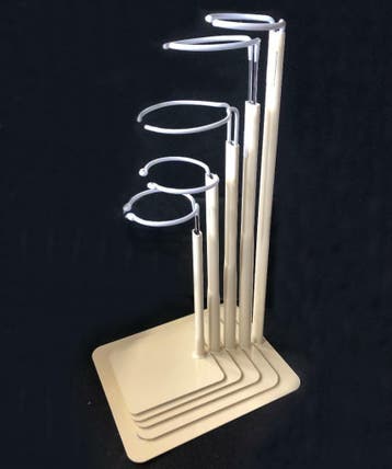 Zware poppenstandaards , zeer stabiel en hoge kwaliteit ., Verzenden, Nieuw, Accessoires