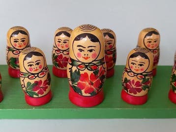 Beeldje - Matryoshka (11) - Hout, Antiek en Kunst