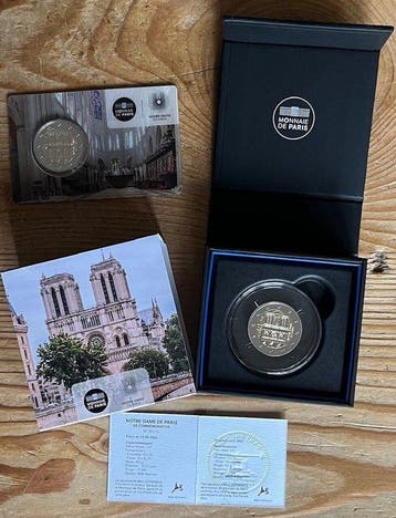Frankrijk. 2 Euro 2025 Notre Dame de Paris (2 stuks) Proof