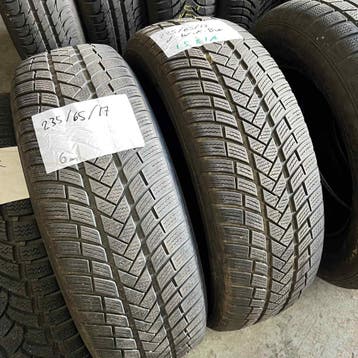 2 x Vredestein 235-65-17 Winterbanden 6mm, Gebruikt, 17 inch, 235 mm, Band(en)