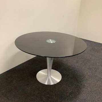 design ronde glazen tafel doorsnede 120 cm, gehard zwart, Ophalen of Verzenden, Gebruikt