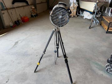 Industriële vloerlamp / spotlight op statief, Ophalen of Verzenden, Gebruikt, Verlichting
