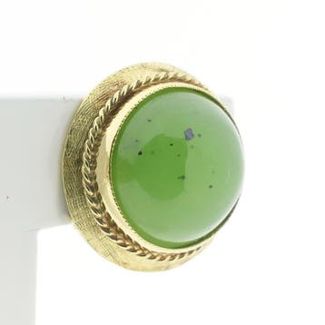 Gouden oorstekers met Jade (Oorbellen), Gebruikt, Overige kleuren, Ophalen of Verzenden, Met edelsteen
