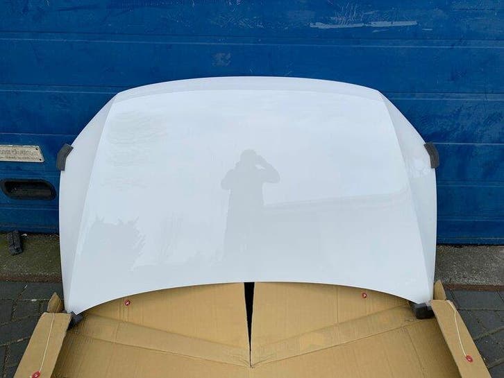 Geschikt voor Caddy 4 Motorkap gespoten wit LB9A 2015 to..., Auto-onderdelen, Carrosserie en Plaatwerk
