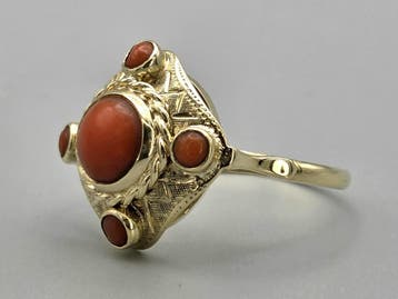Zilveren en Gouden sieraden. Ringen Armbanden Oorbellen., Overige kleuren, Zo goed als nieuw, 17 tot 18, Dame of Heer