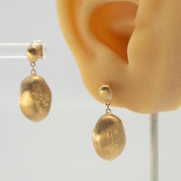Gouden Oorbellen 18k 750 Vintage Oorringen Duurzaam Sieraad, Sieraden, Tassen en Uiterlijk, Oorbellen, Hangers, Verzenden, Zo goed als nieuw