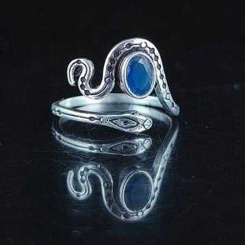 Saffier - Zilver - Ring met amulet - Gemoedsrust en