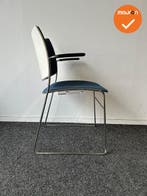 Vergaderstoel - Casala - Blauw gestoffeerd (Vergaderstoelen), Vergader- of Presentatieruimte, Ophalen of Verzenden, Gebruikt, Stoel