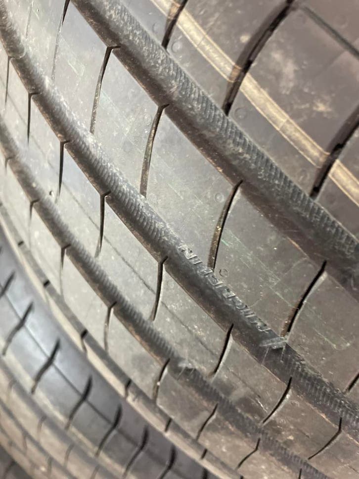 195/55 R16 Michelin eprimacy (Zo goed als nieuw) 55 euro, Auto-onderdelen, Banden en Velgen, 16 inch, 195 mm, Personenwagen, Nieuw