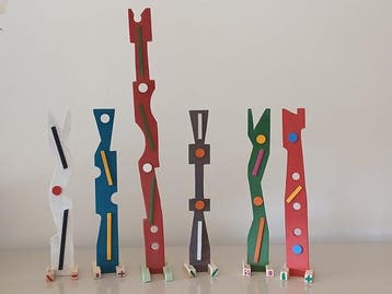 Cypriotisch Hout Vergankelijke houten sculpturen (Zonder