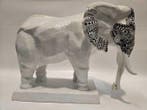 Meissen, Hugo Boss - Maximilian Hagstotz - sculptuur,