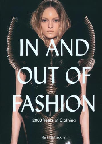 In And Out Of Fashion | Karin Schacknat | Nieuw, Boeken, Mode, Ophalen of Verzenden, Nieuw, Karin Schacknat