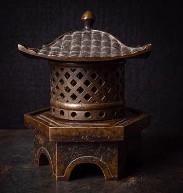 Wierookbrander - Brons - Pagode