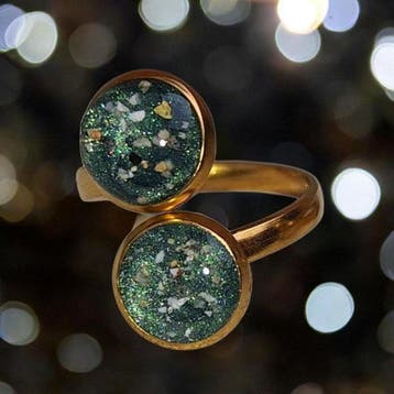 Herinnering en Gedenk sieraden / as, haar of moedermelk, Vervaardiging