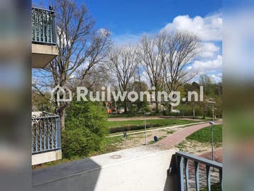 Fijne flat in Hoofddorp aangeboden, Amsterdam
