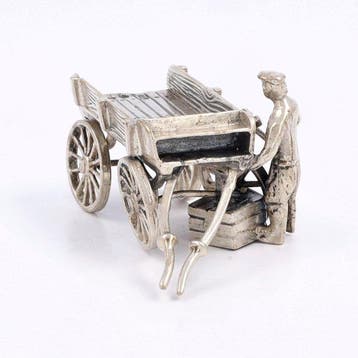 NO RESERVE - C.A. Stout - Miniatuur werkman met kar -