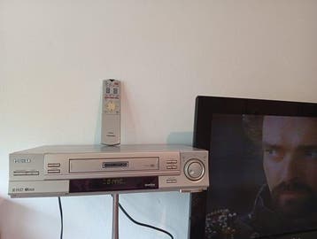 Toshiba V851EG Videorecorder
