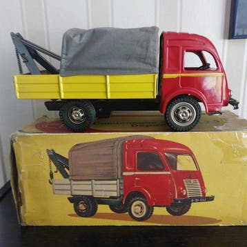 CIJ 1:18 - Model vrachtwagen - Renault 2,5 T Dépannage, Nieuw