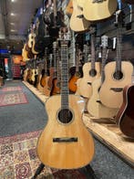 Hozen OM Golden Era Sitka Spruce inclusief koffer, Ophalen of Verzenden, Nieuw, Western- of Steelstringgitaar, Met koffer