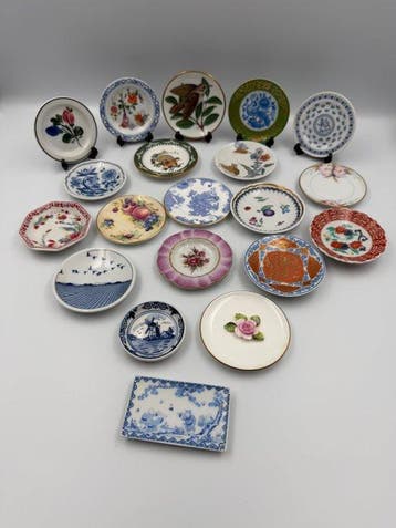 Themacollectie - Collection de 20 assiettes miniatures en