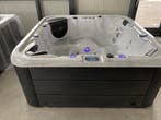 NIEUW 210x210 Jacuzzi Spa Balboa Luxion + Cover | Garantie, Ophalen of Verzenden, Nieuw, Filter, Vast