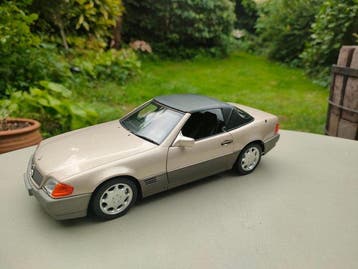 Norev 1:18 - Modelauto - Mercedes-Benz 500 SL uit 1989 -, Nieuw