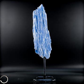 Natuurlijke kyanietkristal uit Brazilië – De hemelse zuil