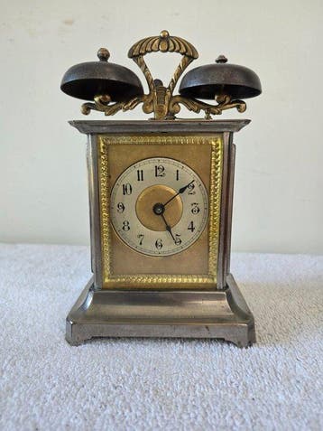 Bureauklok - Junghans Pfeilkreuz - Art Deco metaal, messing,
