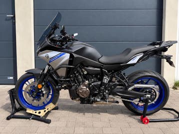 YAMAHA TRACER 7 2022 l A2 l CARPLAY l LED LOGO l BEUGELS l, Occasion, ABS, Toermotor, Minimaal motorrijbewijs A2