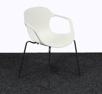 Fritz Hansen Nap KS60 Stoel - Wit, Huis en Inrichting, Stoelen, Ophalen of Verzenden, Gebruikt