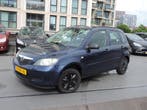 Mazda 2 1.2 NWE APK! NWE DBRIEM! RIJD SCHAKEL TOP! NAP!, Auto's, Dealer onderhouden, Zwart, Blauw, Leder en Stof