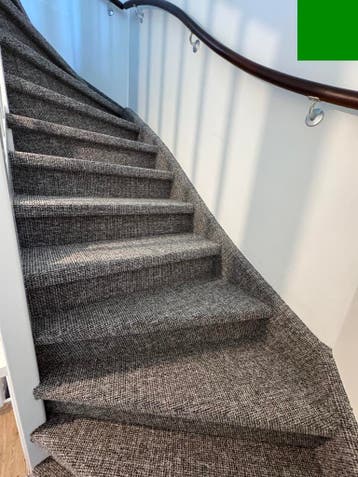 Dicht of open trap stofferen met tapijt – va. € 499,- !, Huis en Inrichting, Nieuw, Blauw, Tapijt