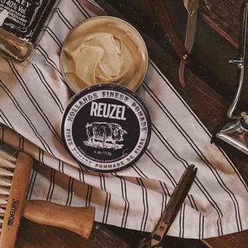 Reuzel Fiber Pomade 340gr., Sieraden, Tassen en Uiterlijk, Uiterlijk | Haarverzorging, Ophalen of Verzenden, Nieuw, Gel, Wax, Haarlak of Mousse